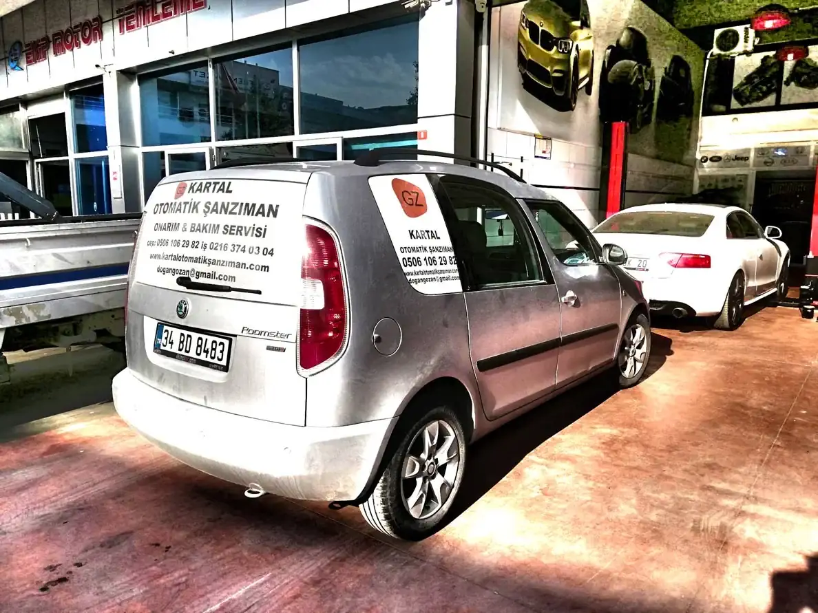 Kartal Otomatik Şanzıman kurumsal servis aracı — Skoda Roomster, Doğan Usta iletişim